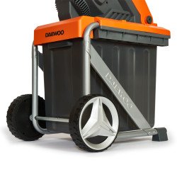 Electric branch shredder DAEWOO DSR 2700E 2500W – 40 mm, 50 l, twin blades