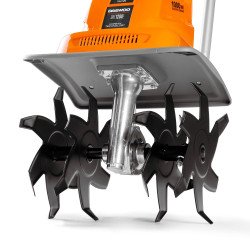Elektriskais kultivators DAEWOO DAT 1200E 1000W – 300 mm darba platums, 230 mm darba dziļums, metāla pārnesumkārbas korpuss, 4 f