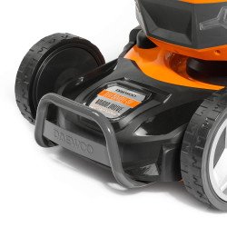 Akumulatora zāles pļāvējs DAEWOO DLM 5042Li-SV 42V – 47 cm pļaušanas platums, pašgājējs, 65 l grozs, Auto-Switch, Korpuss vai Ko