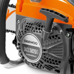 Benzīna ķēdes zāģis DAEWOO DACS 5820XT – 54.5 cm3 dzinējs, 50 cm sliede, 0.325 ķēde, antivibrācijas sistēma