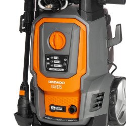 Augstspiediena mazgātājs DAEWOO DAW 675 2400W – 180 bar, 450 l/h, 12 m šļūtene, 4-in-1 uzgalis