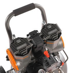 Безмасляный компрессор DAEWOO DAC 250SV 1,45 кВт 250 л/мин 8 бар 30 л, 2 цилиндра, 2 манометра, IP21, колёса