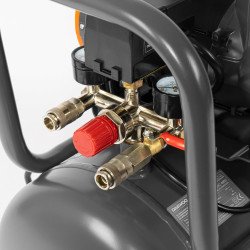 Oil-free compressor DAEWOO DAC 480S 2.9 kW 500 l/min 8 bar 50 l tank, 4 cylinders, 2 motors, 2 quick outlets, IP21, wheels