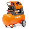 Воздушный компрессор DAEWOO DAC 50D 1,5 кВт 169 л/мин 8 бар 50 л, 2 манометра, 2 соединителя, 230 В, колёса, окно масла