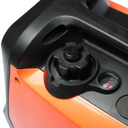 Invertora benzīna ģenerators DAEWOO GDA 2500Si 2,0 kW 230 V, 1,8 kW nominālā jauda, USB 5 V, 4 l tvertne, vara tinums